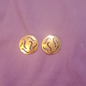 Elegant Gold Earrings